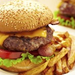 6 Comidas que debes evitar antes de un viaje en avión