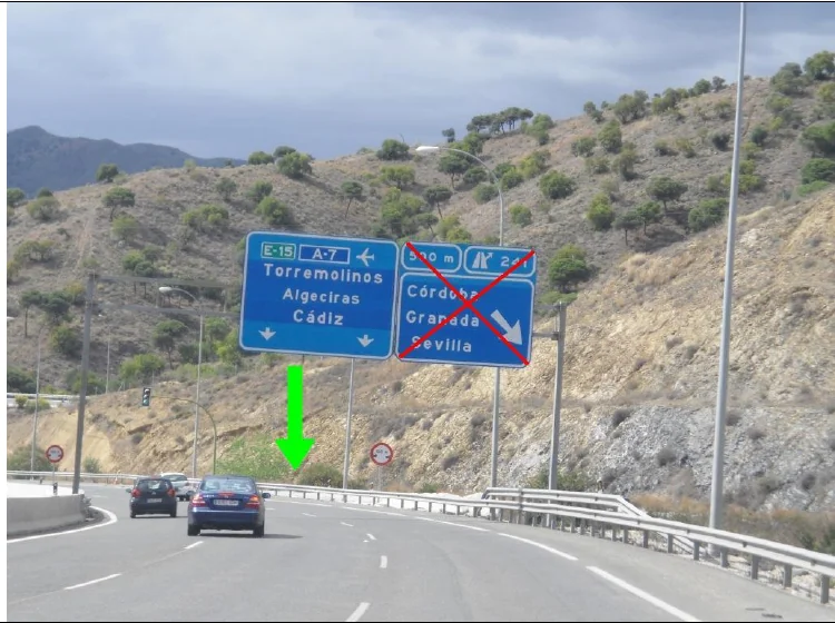 Paso 1: Siga la A-7 hacia Torremolinos, Algeciras y C&aacute;diz