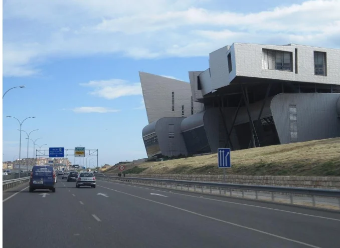 Paso 7: Pase junto al Palacio de Congresos