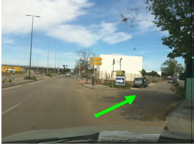 Paso 17: Gire a la derecha hacia la entrada